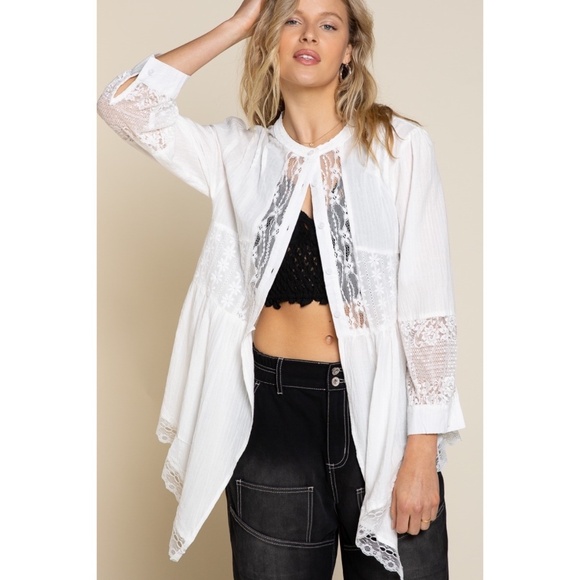 POL Off White Cotton & Lace Long Sleeve Unbalanced Hem Button Down Shirt - Picture 3 of 10